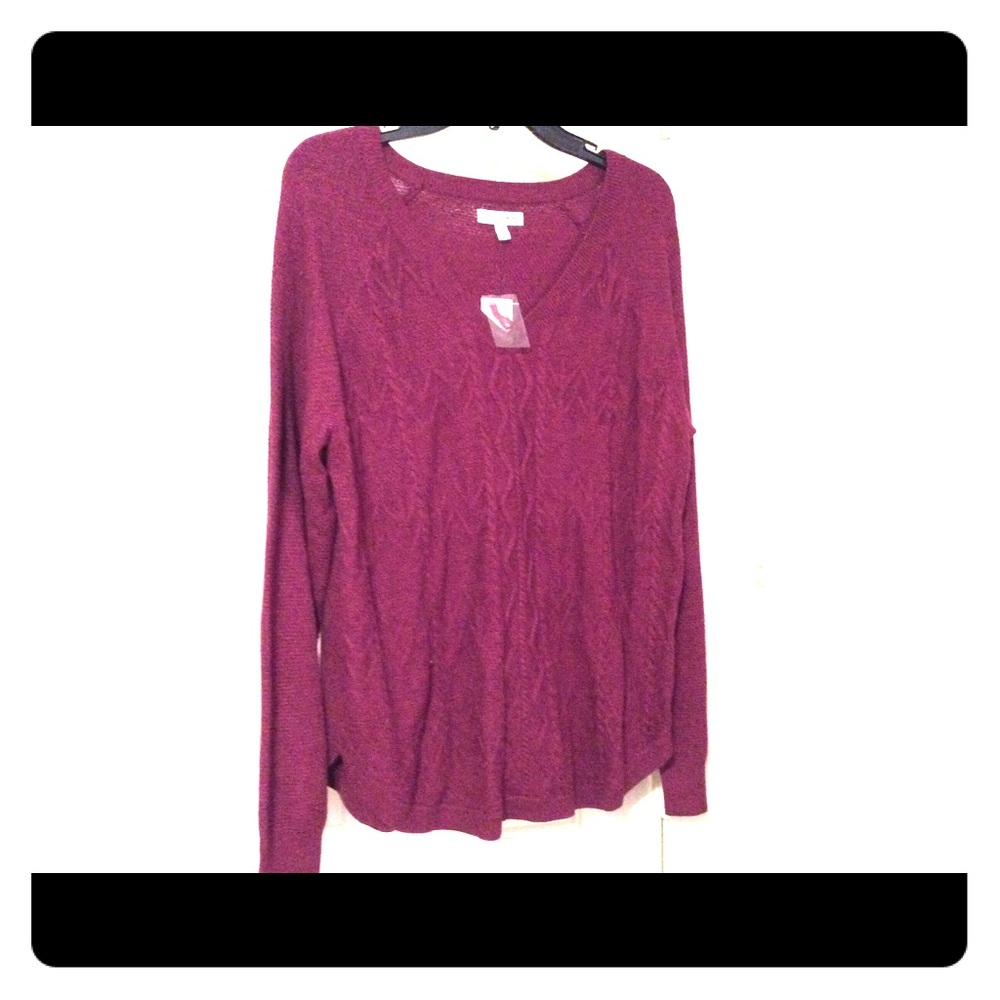 New Sonoma L beet red cable knit V neck sweater